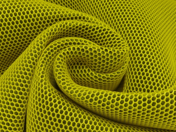 Zuschnitt 50cm Mesh 3D-Netz mit Geweberücken / Farbe Knallgelb