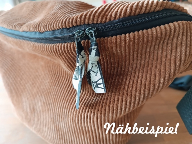 Preview: 5m Endlosreißverschluss + 25 Zipper Rosa